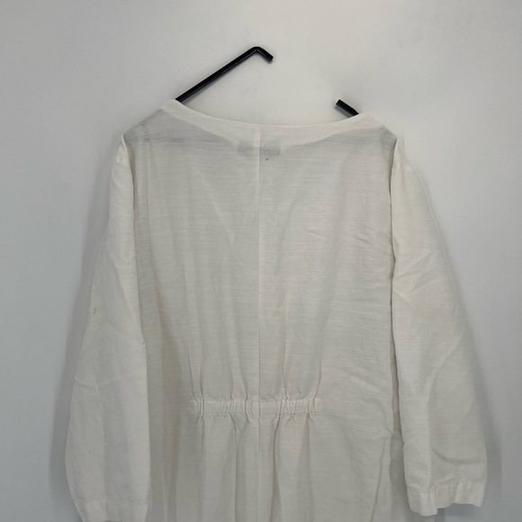 The Nines by HATCH 3/4 Sleeve Button Front Cropped Maternity Jumpsuit In White - Picture 7 of 9